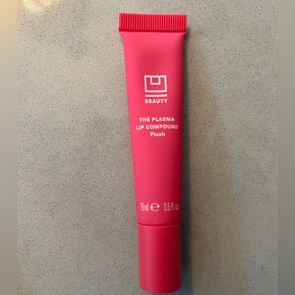 U Beauty Plasma Lip Compound in Flush 0.5 fl oz NEW